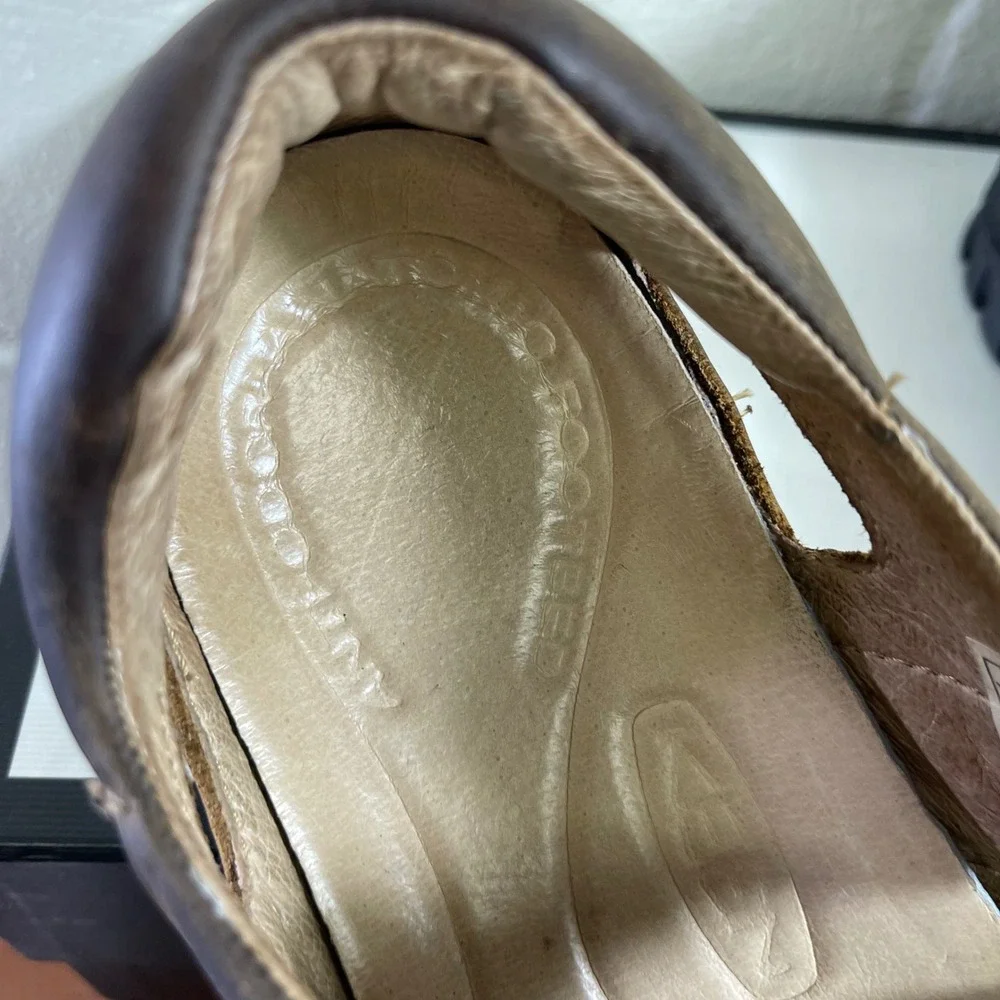 Keen Fisherman Sandals Brown Leather Closed Toe Buckle Women's 10 US/7.5 UK